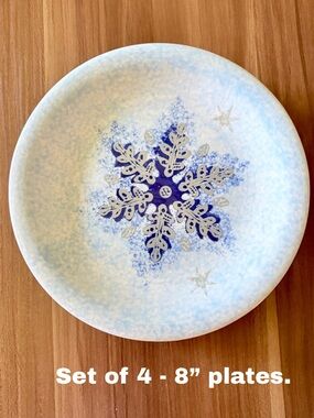 Set of 4 Target Home Ceramiche Umbre Winter Frost Snowflake 8” Plates Made Italy